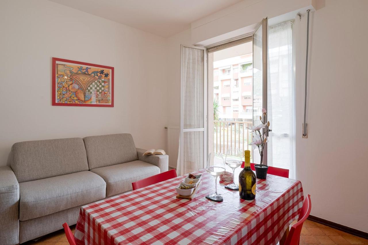 Appartamento Near The Sea - Wifi And Parking Ventimiglia Esterno foto