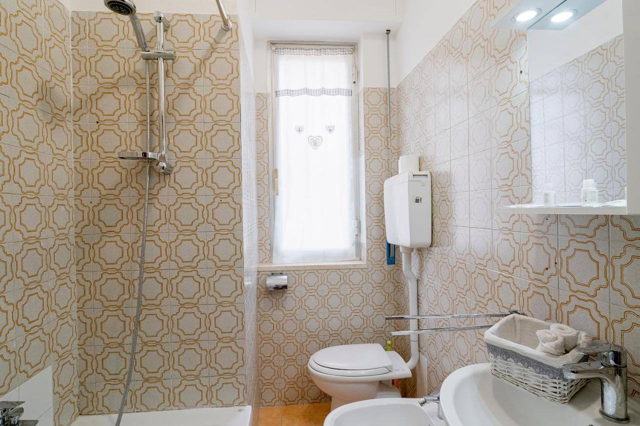 Appartamento Near The Sea - Wifi And Parking Ventimiglia Esterno foto